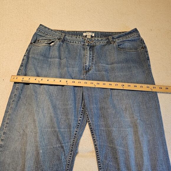 Coldwater Creek Women’s 18 W Blue Stretch Denim Jeans Relaxed Straight Leg - Picture 9 of 13